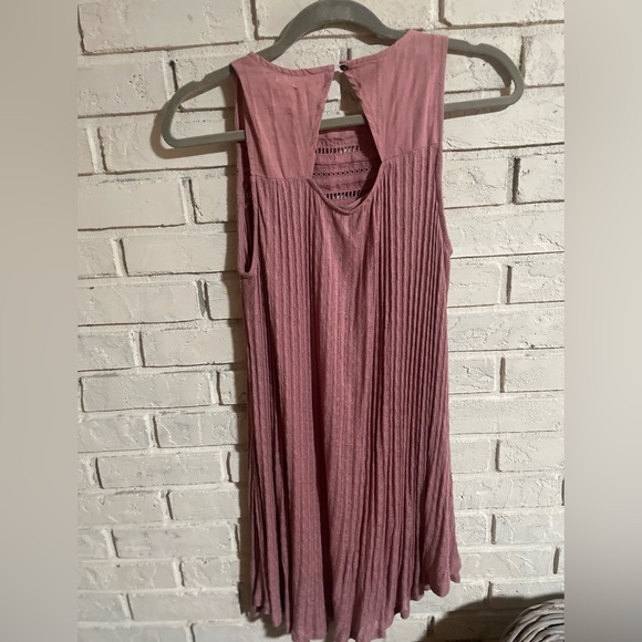 Size S O’Neill dusty mauve spring/summer dress. Lined in mauve polyester. - Picture 5 of 7
